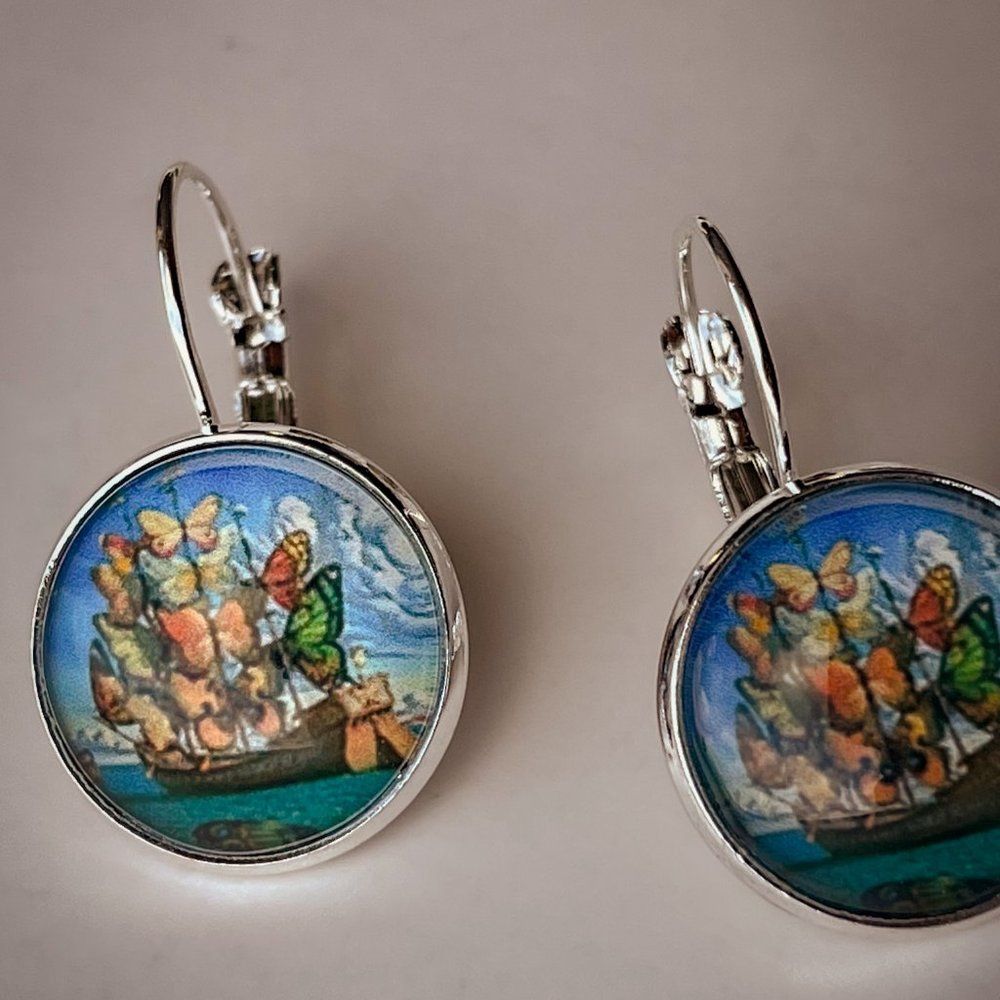 🆕🦋 Butterfly Ship Earrings